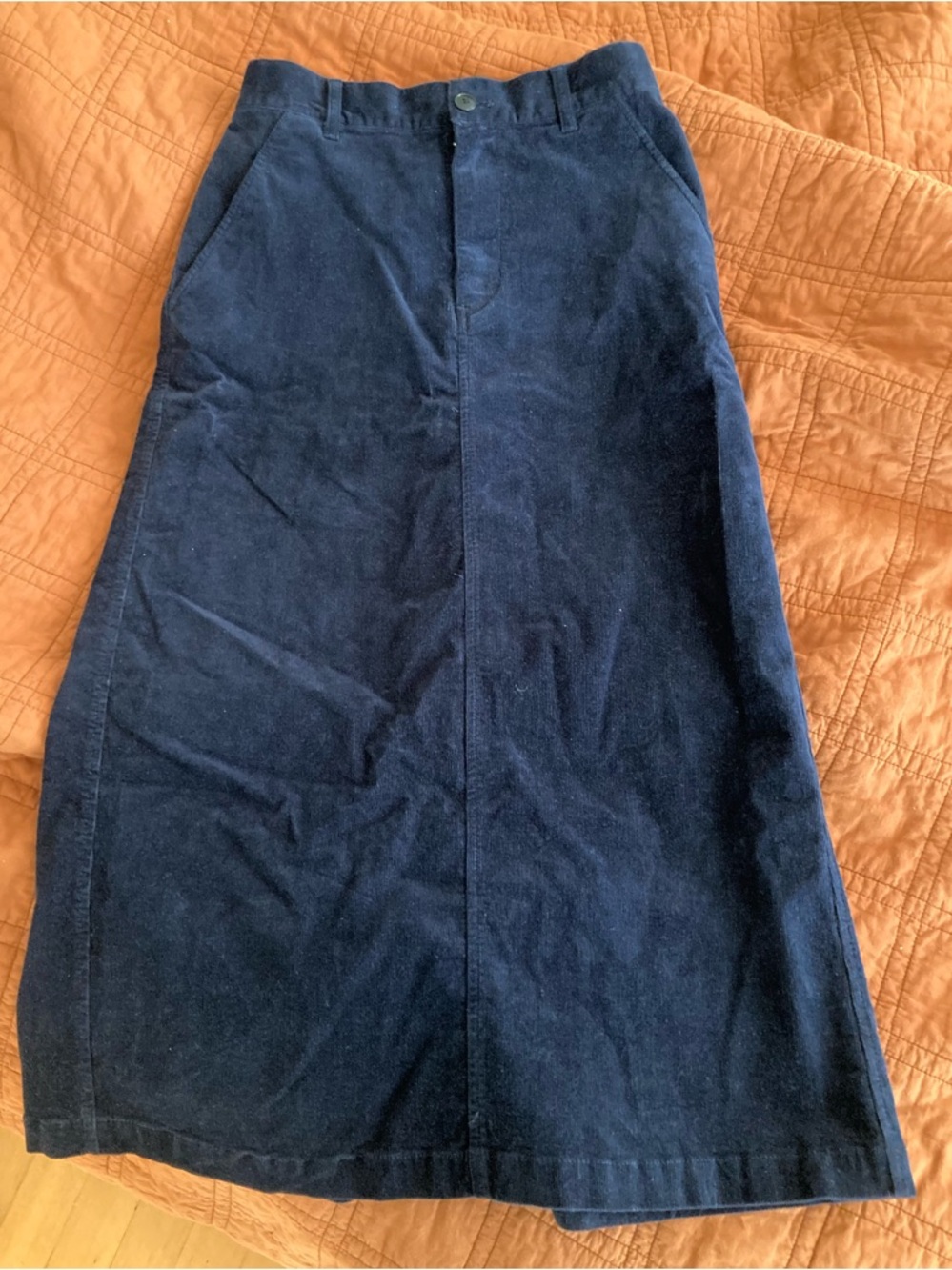 Organic Corduroy Pencil Skirt by MUJI